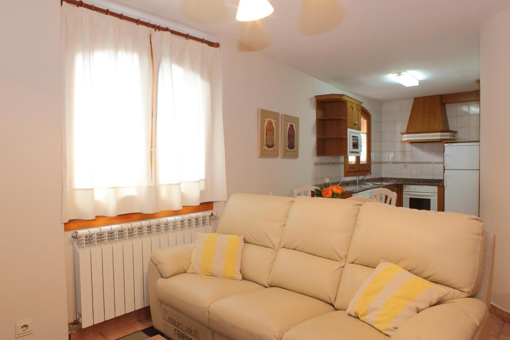 Apartamentos Alba Casa Alquesera Sahun Buitenkant foto